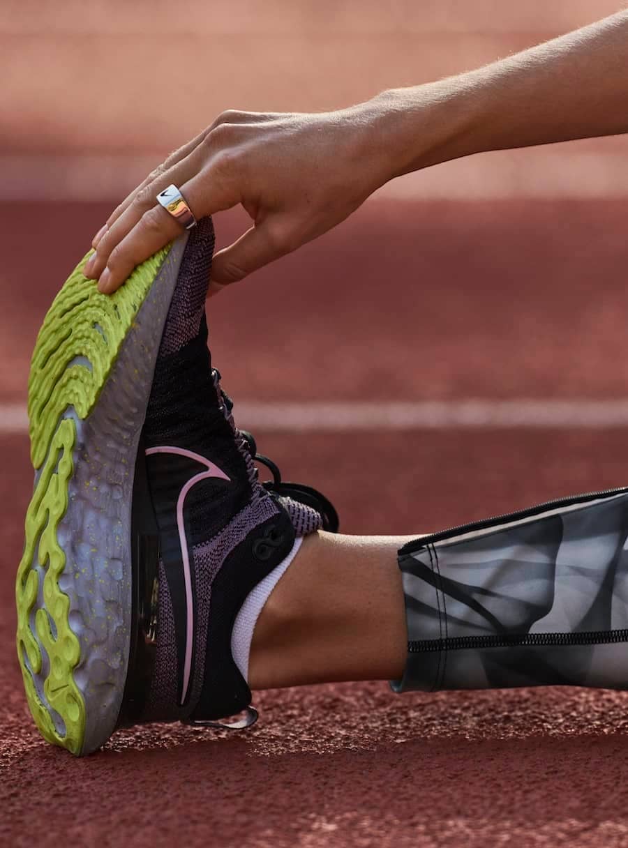 · Running Shoes for Shin Splints