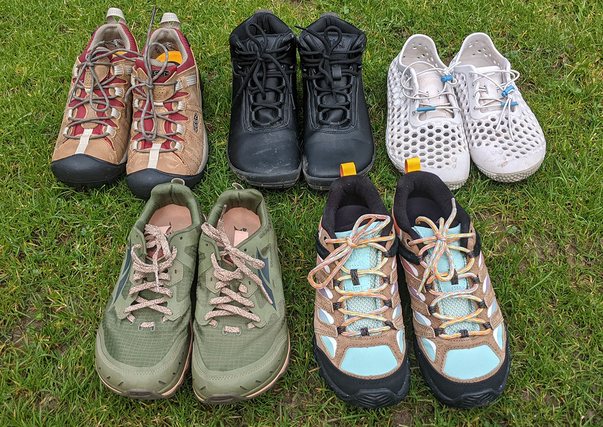 Wide Hiking Shoes
