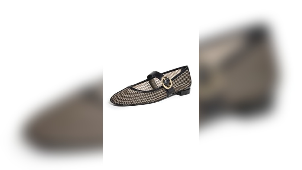 best breathable flats for women travel