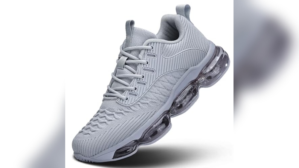 best couple sneakers for travel and walking