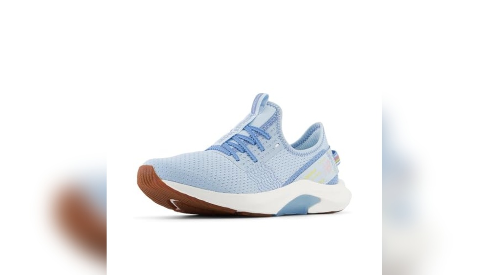 best couple sneakers for walking and travel