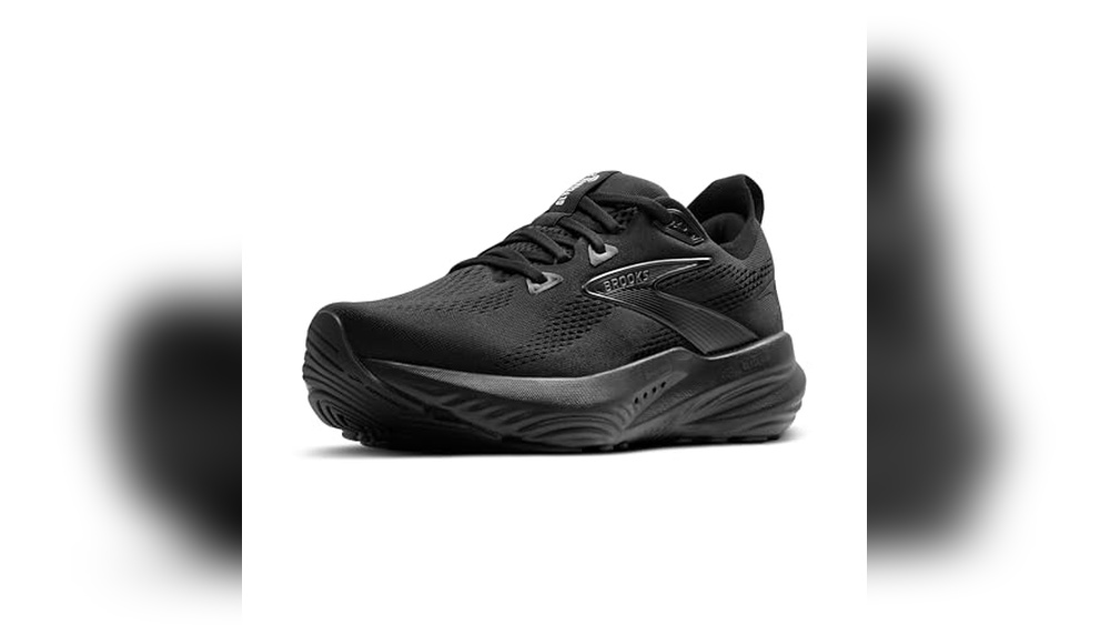 best gym shoes for men focused on heart fitness