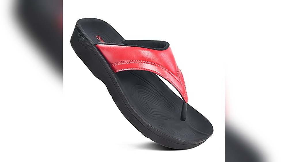 best matching shoes for couples who love travel