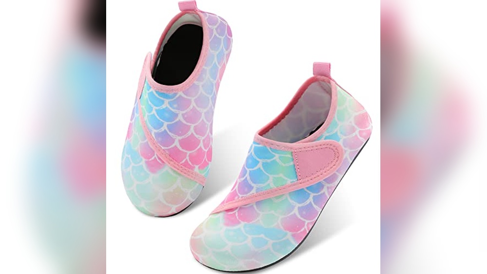best sandals for kids for travel and vacation
