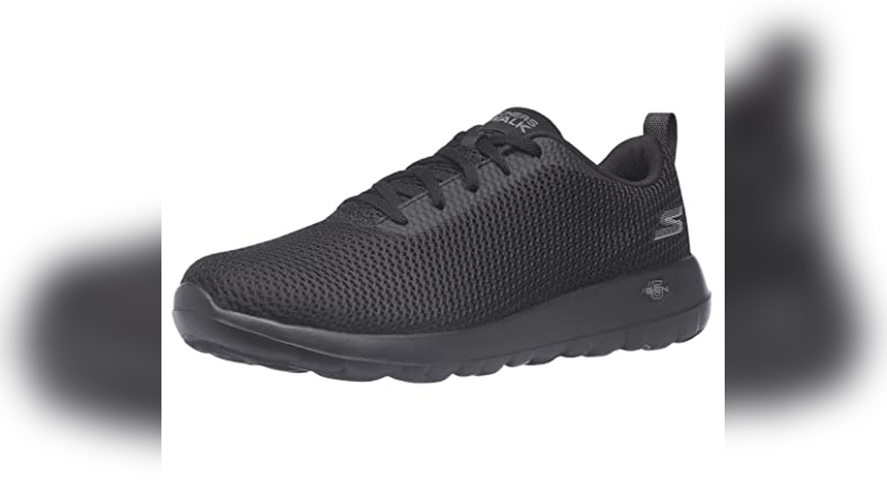 best shoes for men to boost heart health through movement