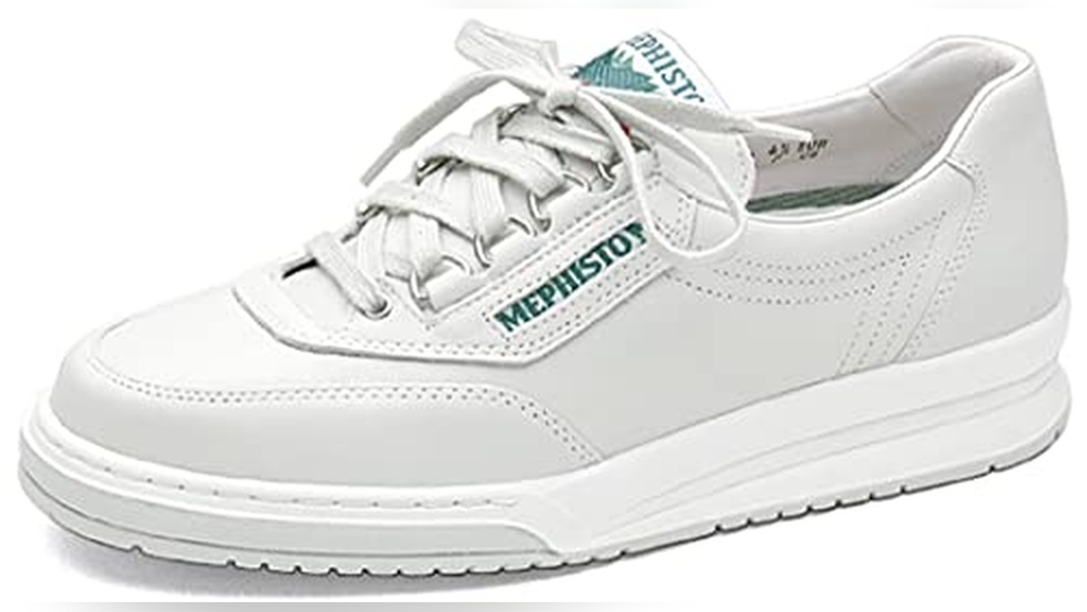 best shoes for women for europe travel walking