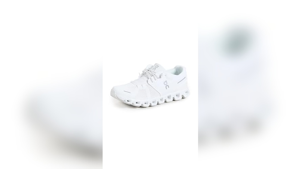 best shoes for women for travel and all day comfort