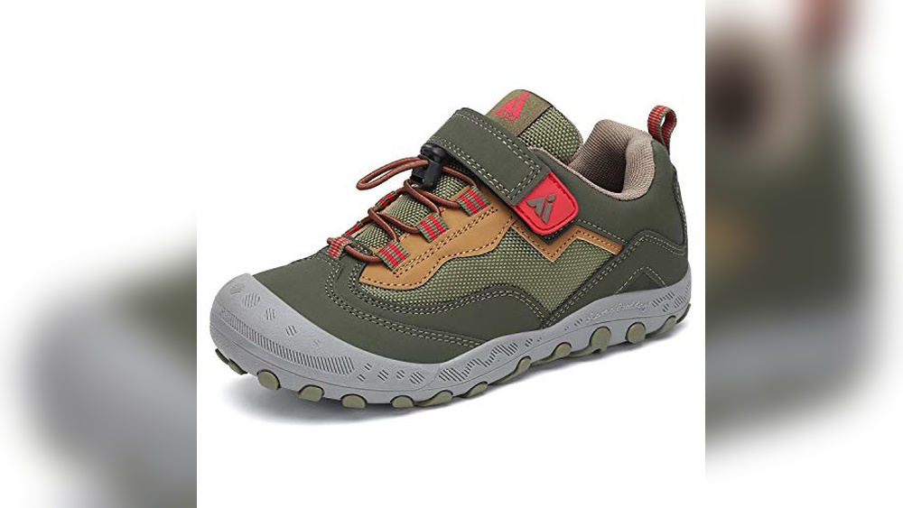 best toddler walking shoes for outdoor adventures