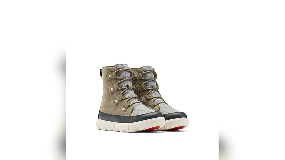 best womens shoes for beach town walking